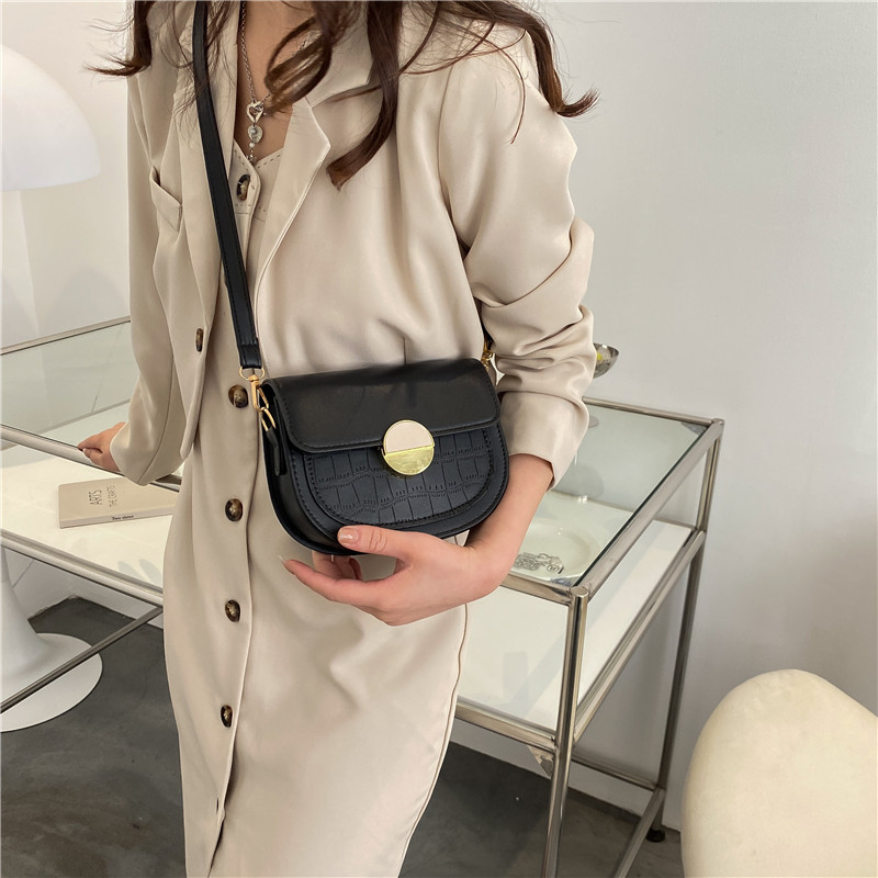 Korean Style Bag 2022 Niche Casual Shoulder Bag Color Contrast Patchwork New Trendy Retro Small Square Bag Crossbody Women's Bag