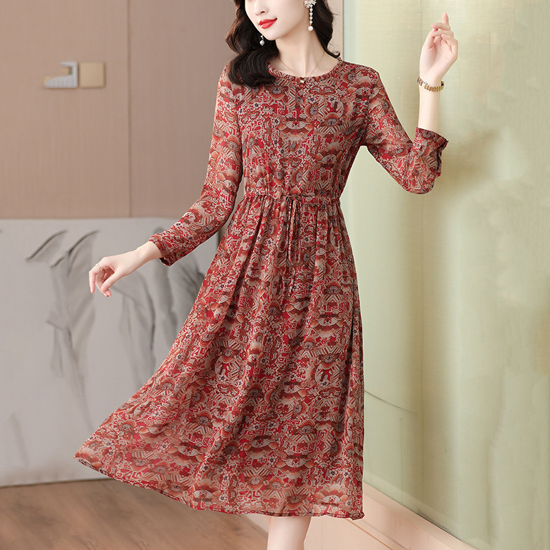 碎花长袖连衣裙女士2024年春季新款中年妈妈洋气修身气质显瘦裙子