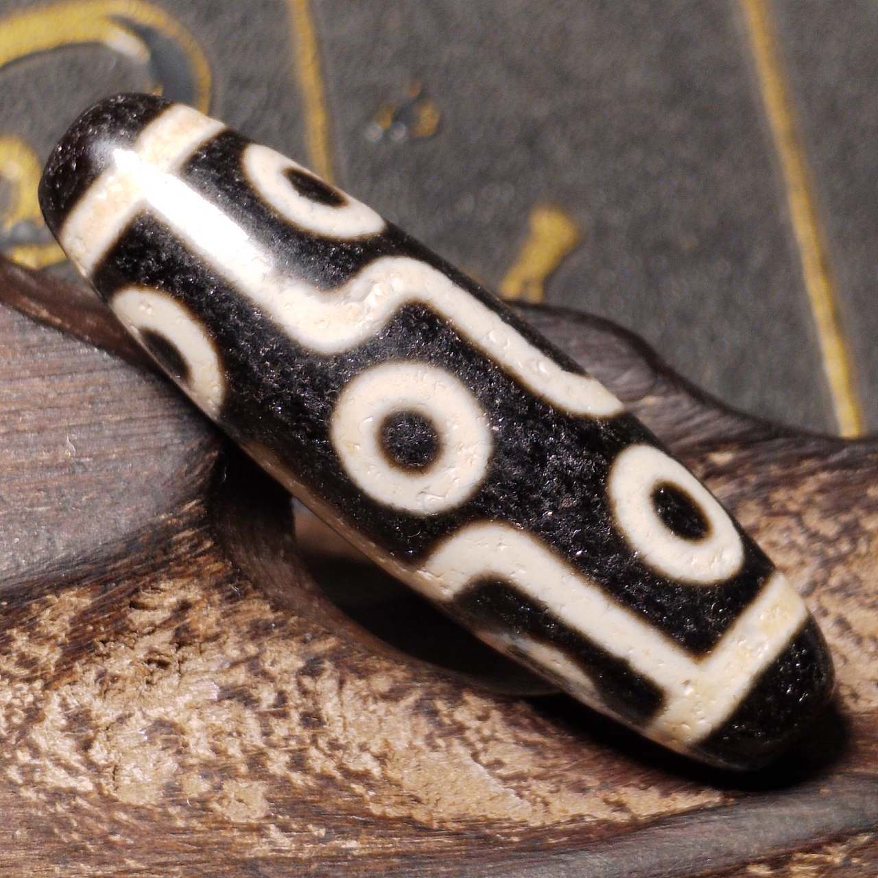 西藏饰品天然玛瑙马蹄纹风化钙化9眼天珠项链吊坠挂件diy配饰