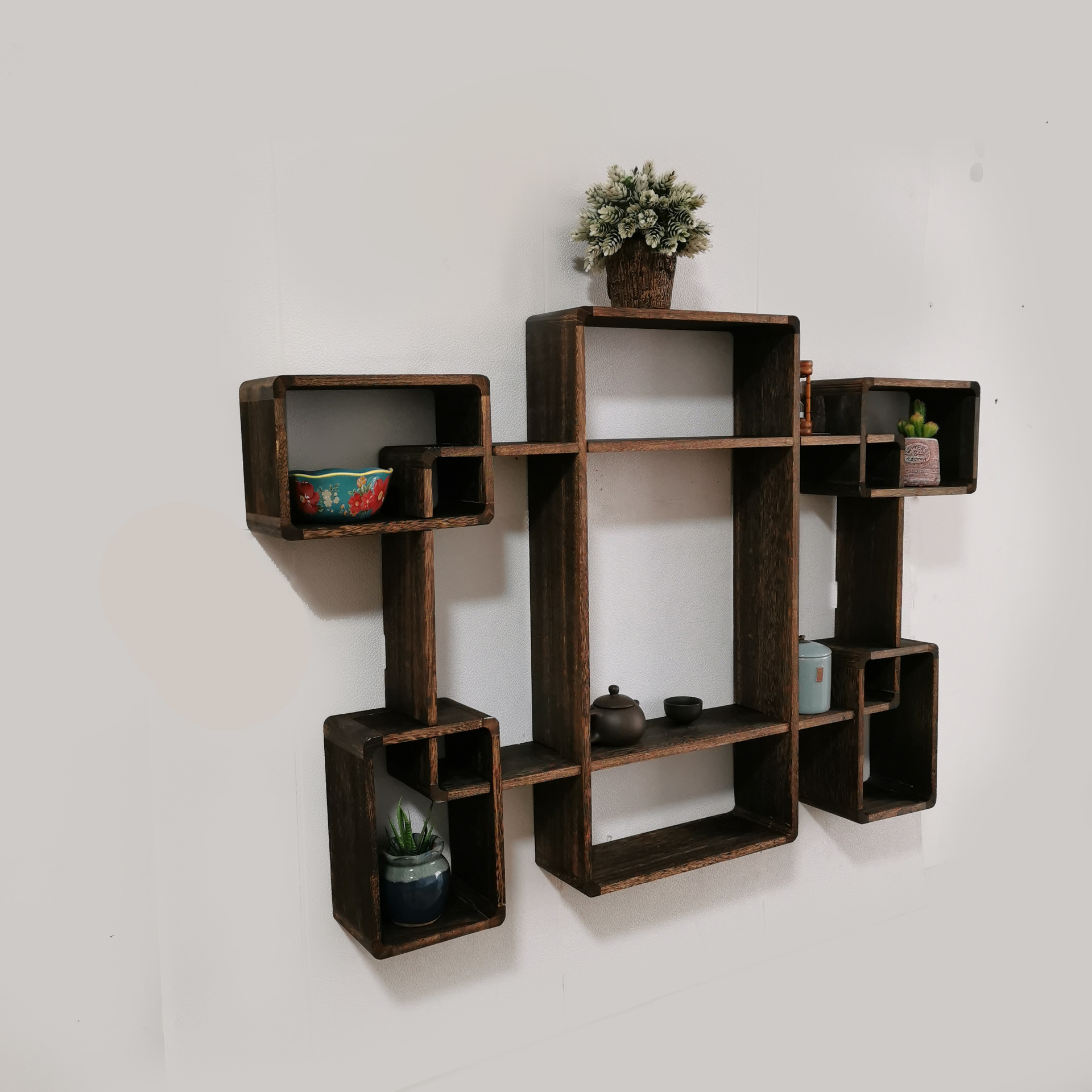 杂品木格子储物多层墙上木质置物架玩具收纳化妆品收纳格子架