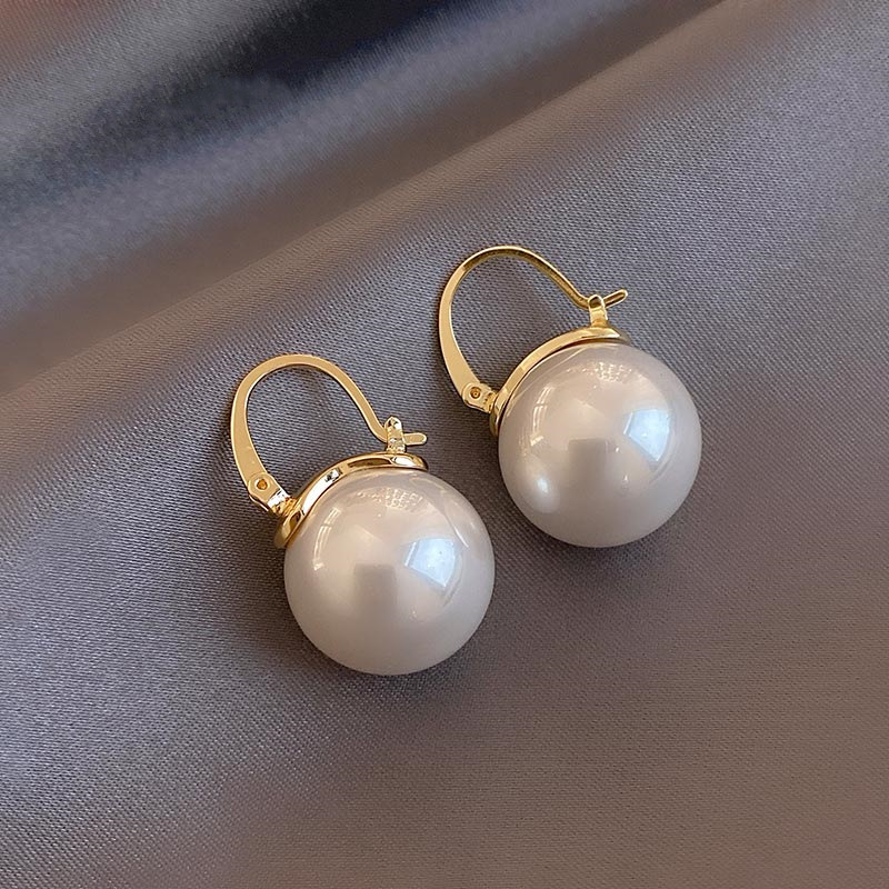 Retro High-Grade Pearl Earrings 2023 New Trendy Korean Temperament Entry Lux Ear Clip Small Design