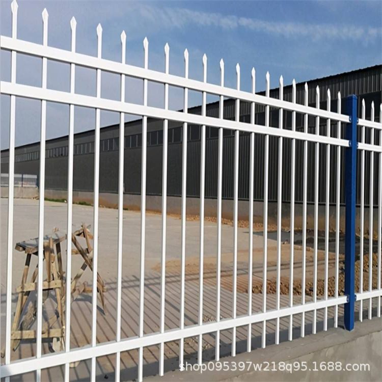 专业定制厂区用纯白色锌钢护栏 简易式插接锌钢围栏可包安装