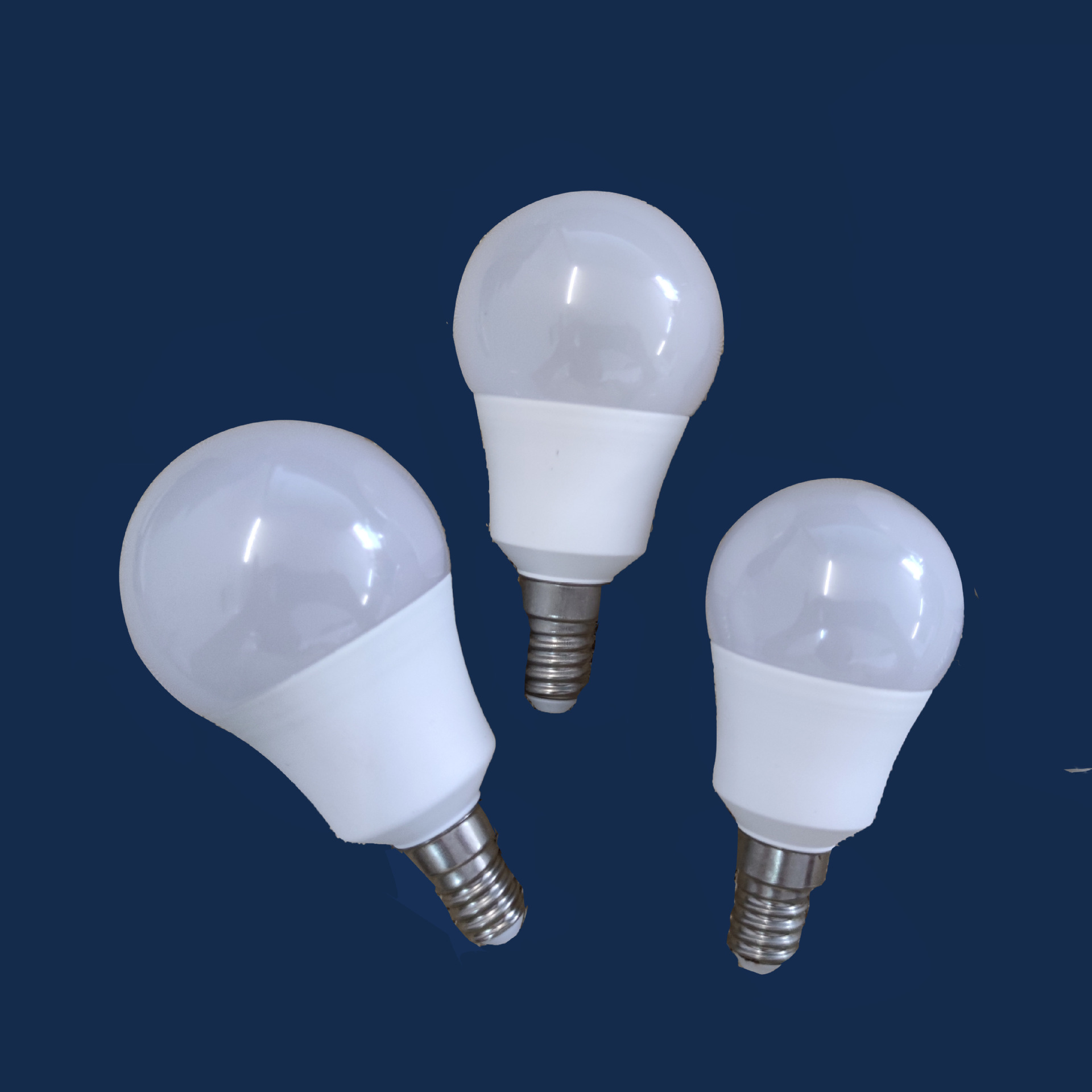 led灯泡e14灯头塑包铝e14a泡球泡灯外壳套件3w 5w 7w