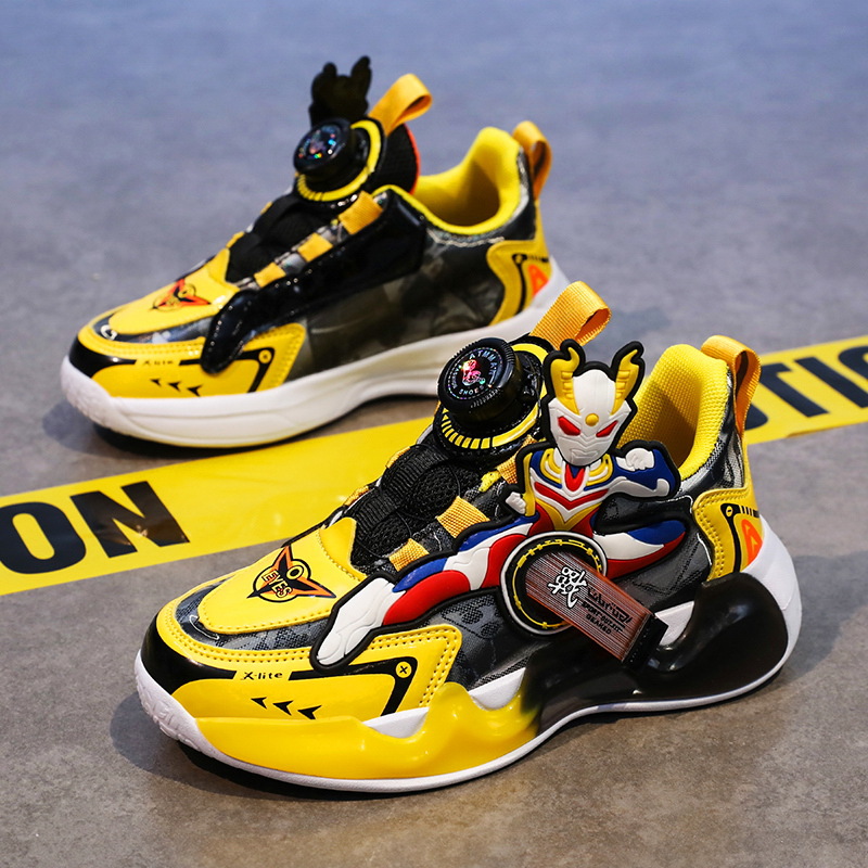 奥特曼卡通童鞋帅气儿童运动鞋春季男童旋转扣鞋子防滑防水跑鞋潮