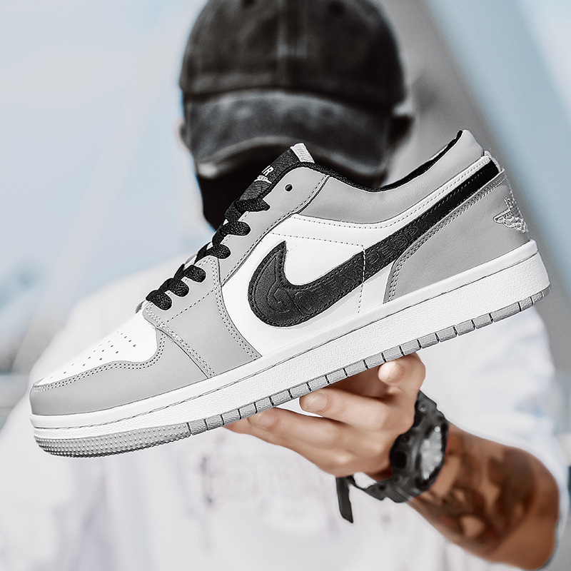 aj1空军一号低帮休闲板鞋字母钩冷粘时尚百搭情侣约会运动鞋潮鞋