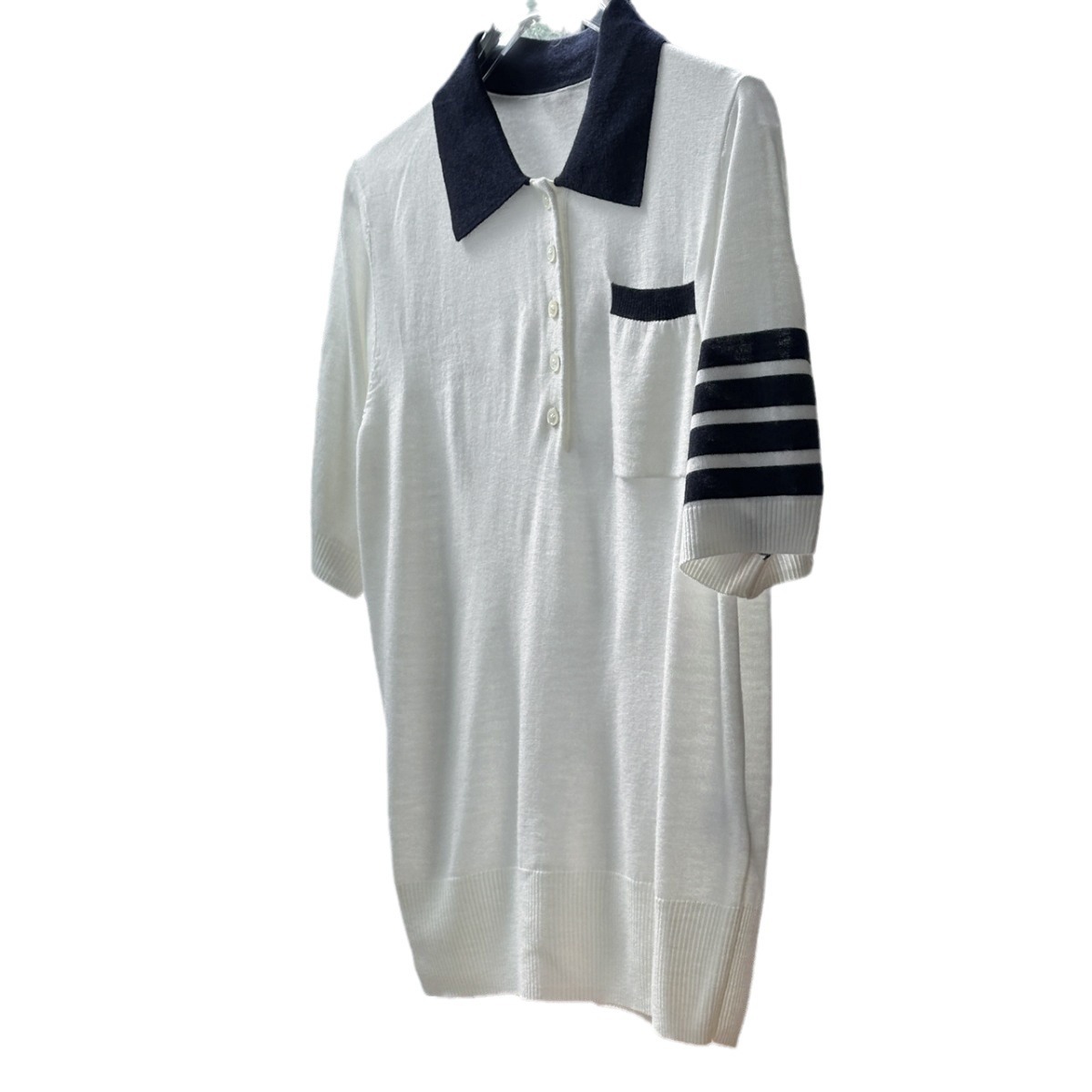 享首单包邮或首单立减颜色尺码买家服务支付方式颜色:宝蓝 白色尺码:s