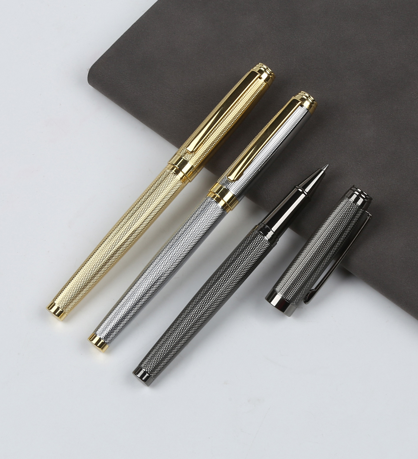 全铜刻花金属签字笔 电镀枪黑色金色插拔中性笔 个性化定制圆珠笔