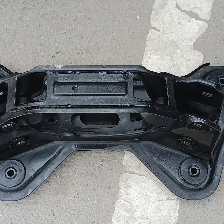 05款胜达圣达菲前元宝梁副车架总成5540126500原厂