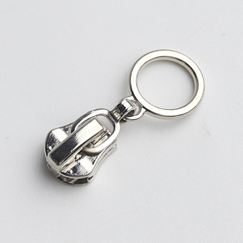 Factory Wholesale No. 5 Silver Lock Pull Head Luggage Backpack Tent Zinc Alloy 5# Zipper Head Quilt Cover Pull Head