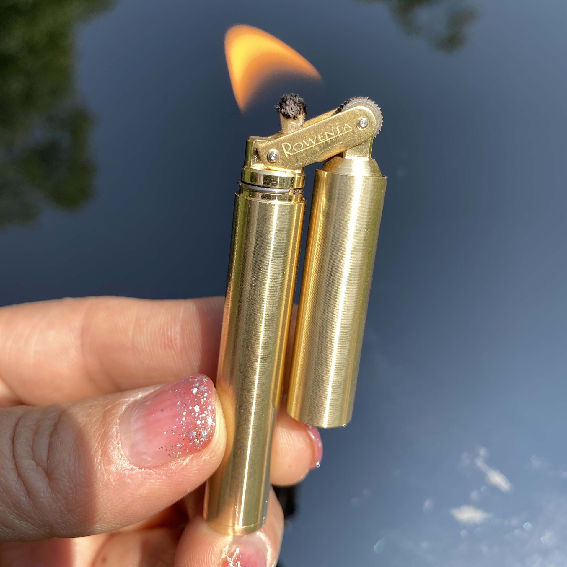 圆柱形煤油打火机 可装入烟盒方便携带小巧双节棍砂轮火机 跨境品