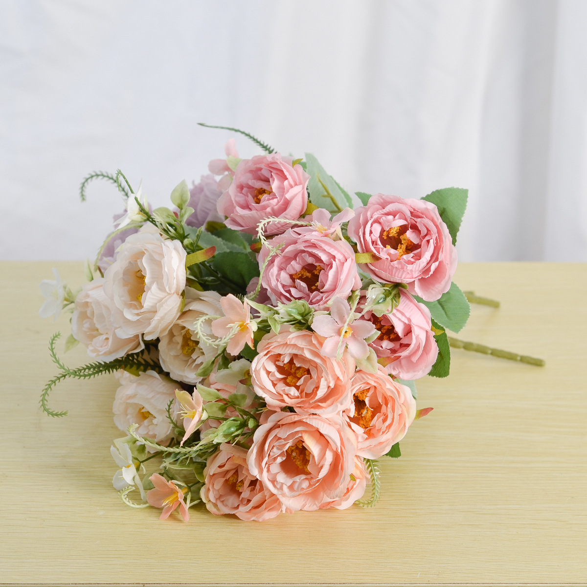 植物手捧花束婚庆婚礼新娘手扎花束派对幼儿园活动场景道具