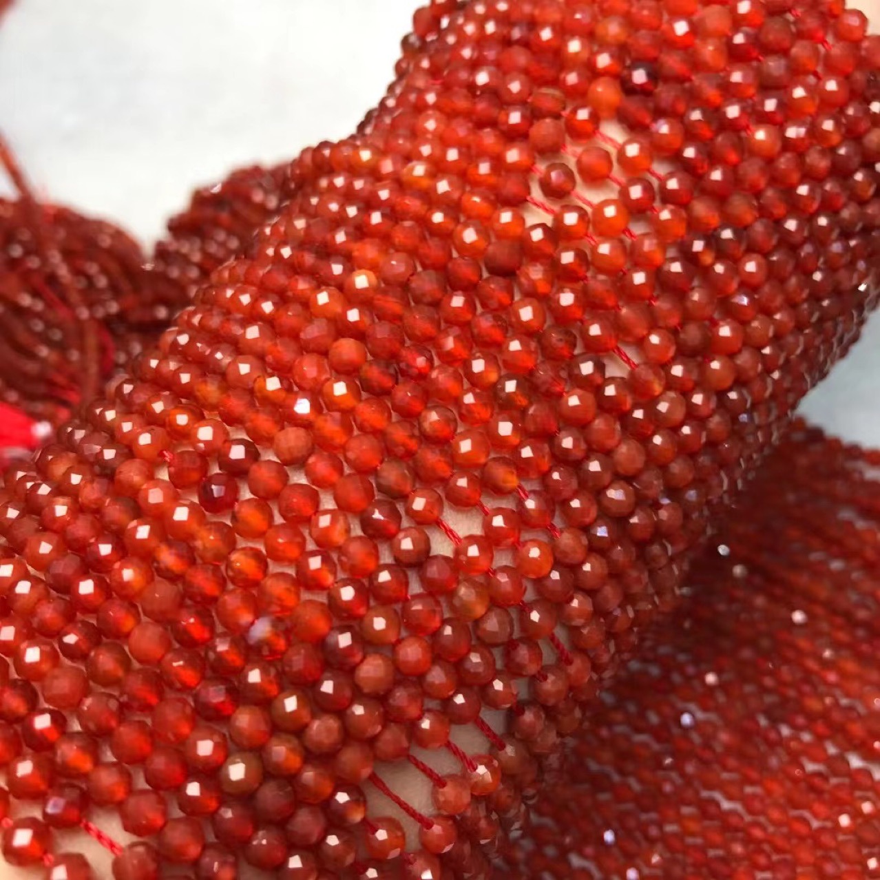 天然红玛瑙足球面半成品散珠 diy手工饰品配件手链项链批发-阿里巴巴