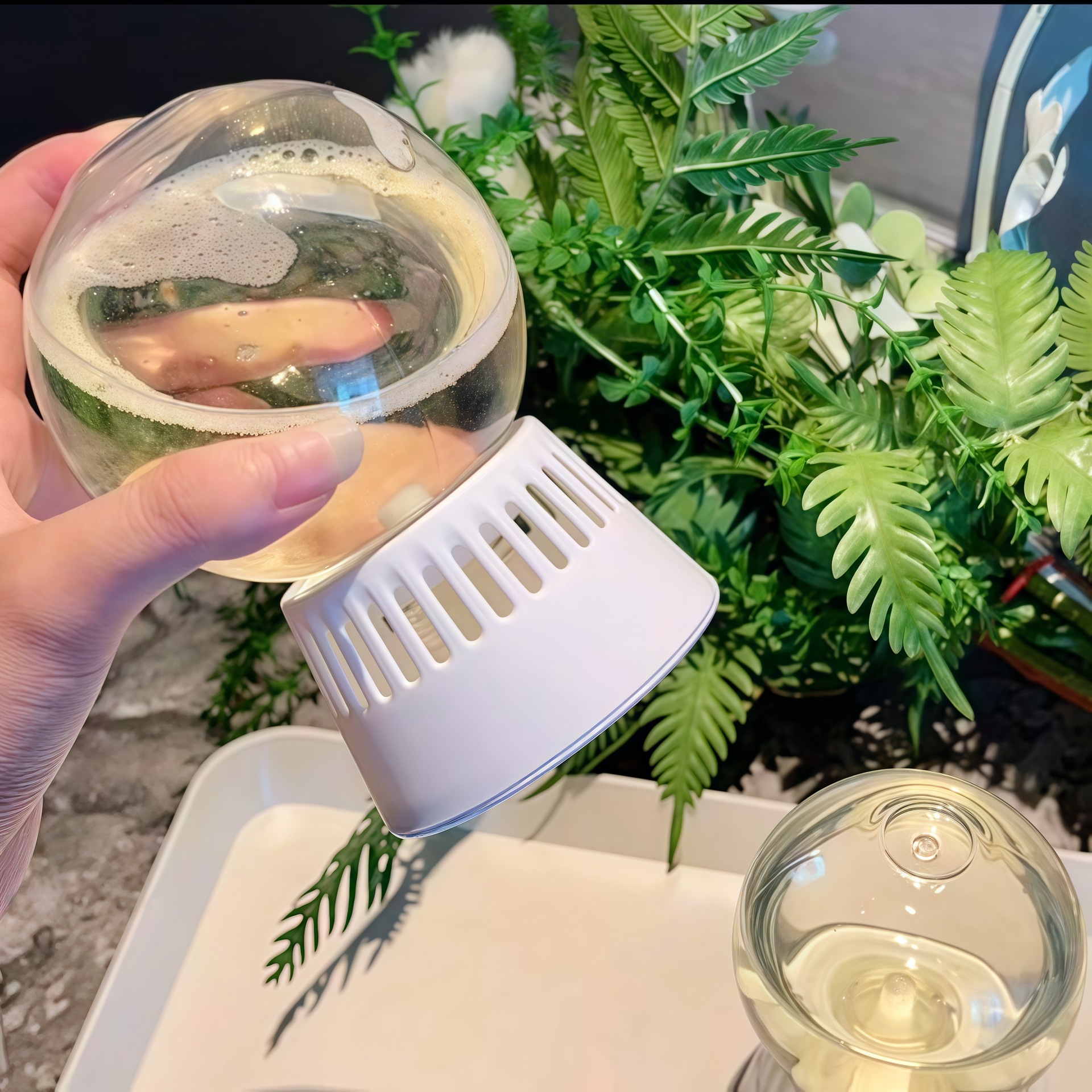 抖音同款倒置香薰空气清新剂室内卫生间除臭异味神器浴室车载香氛