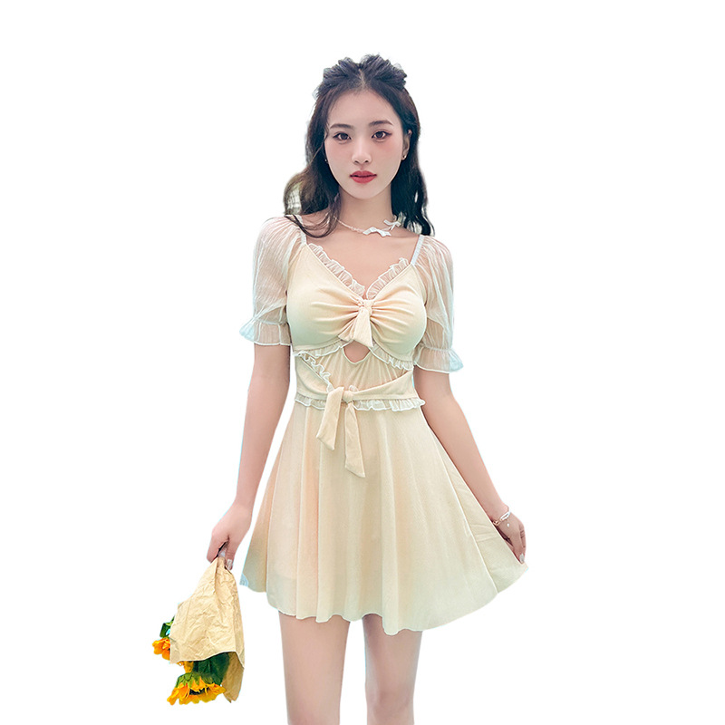 New Dress Style Sexy Swimwear Women's Slimming Student Conservative Korean Ins Style Hot Spring Swimsuit Wholesale