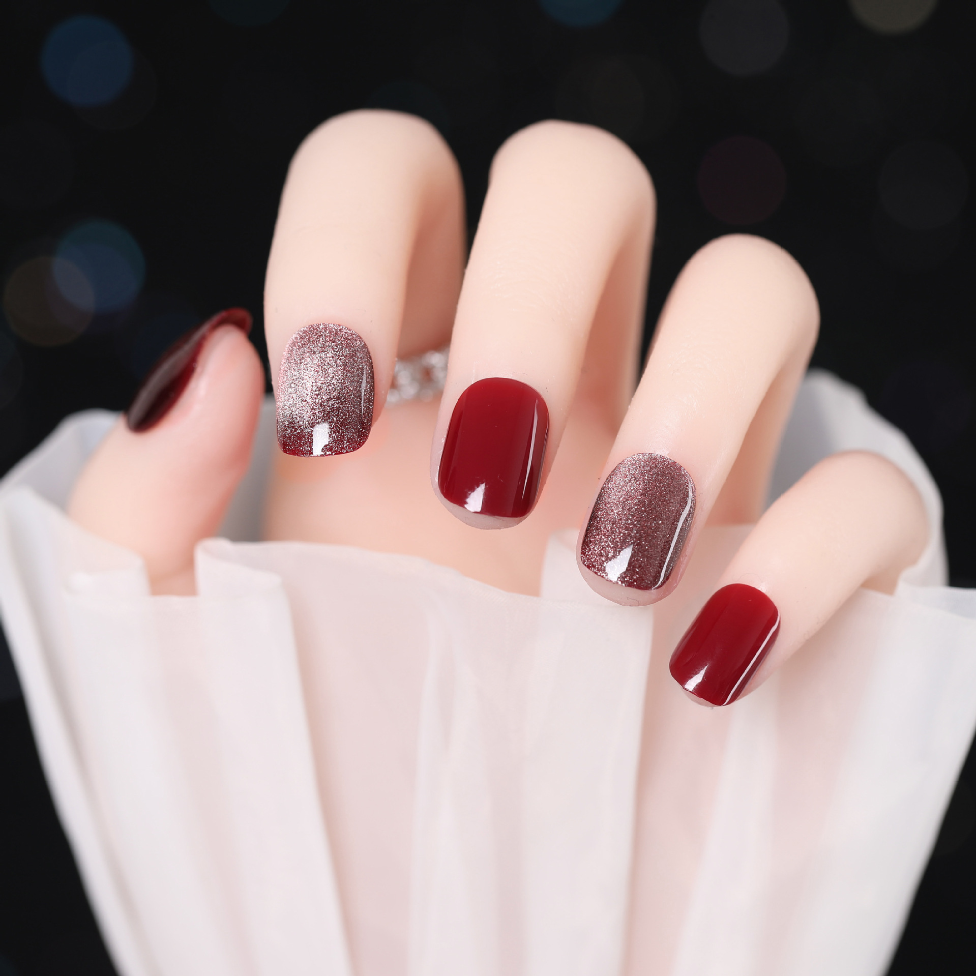 穿戴甲成品批发手工晶石猫眼指甲贴片纯欲酒红显白nails美甲甲片