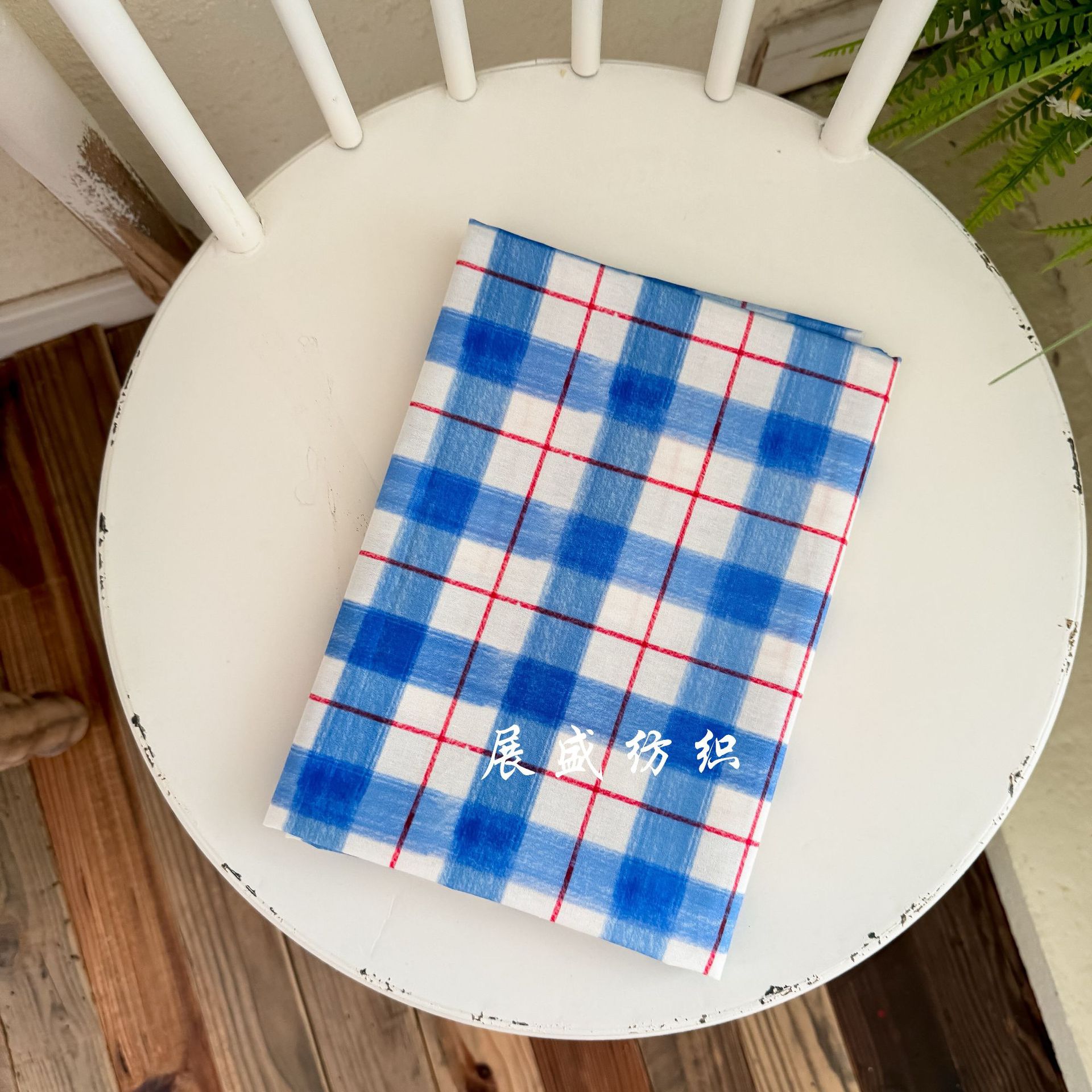 全棉蓝红格子印花布料 纯棉平纹ins布料包包发圈童装睡衣裙子面料