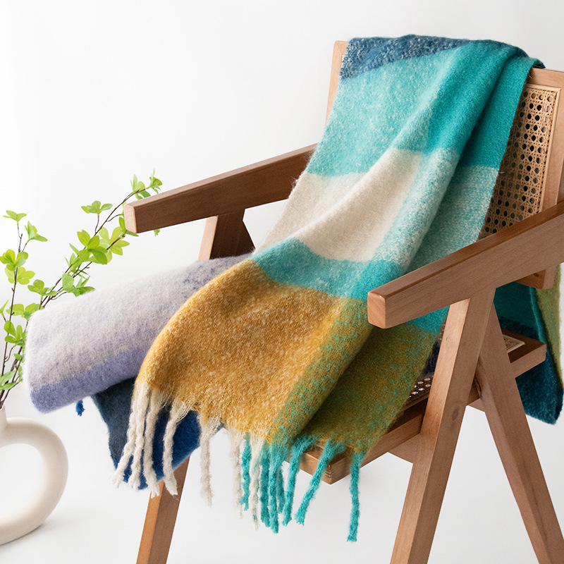 拼接格子围巾高级感女秋冬情侣韩系秋冬蓬松大拉毛围脖2024款披肩