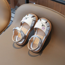 女童凉鞋夏季儿童包头洋气公主鞋2024新款休闲镂空单鞋小女孩皮鞋