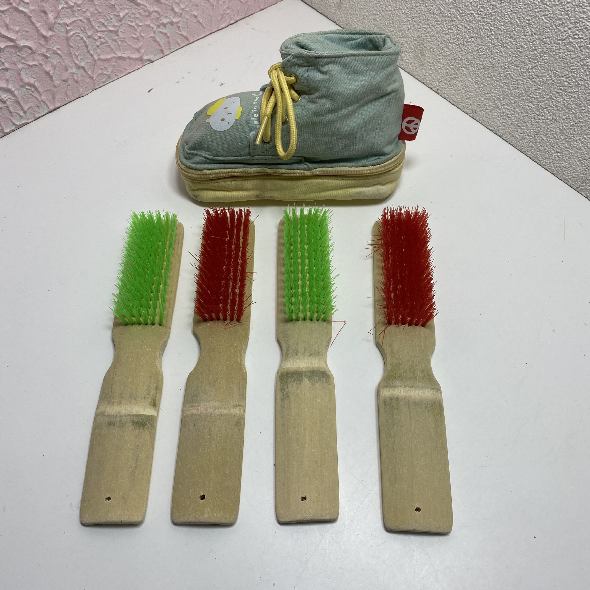 长柄鞋刷一元店鞋刷地摊货长柄竹制鞋刷家用加厚不伤鞋刷子-阿里巴巴