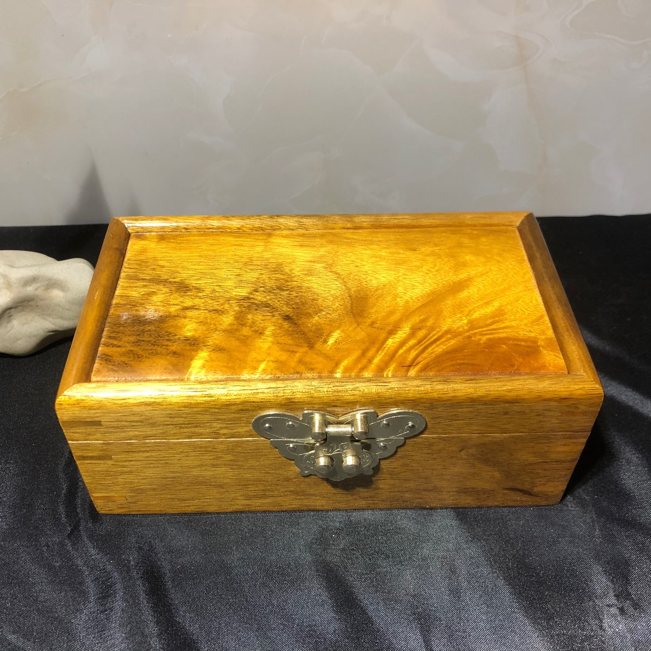 18公分金丝楠木首饰盒小叶祯楠女士珠宝盒化妆盒木雕工艺品