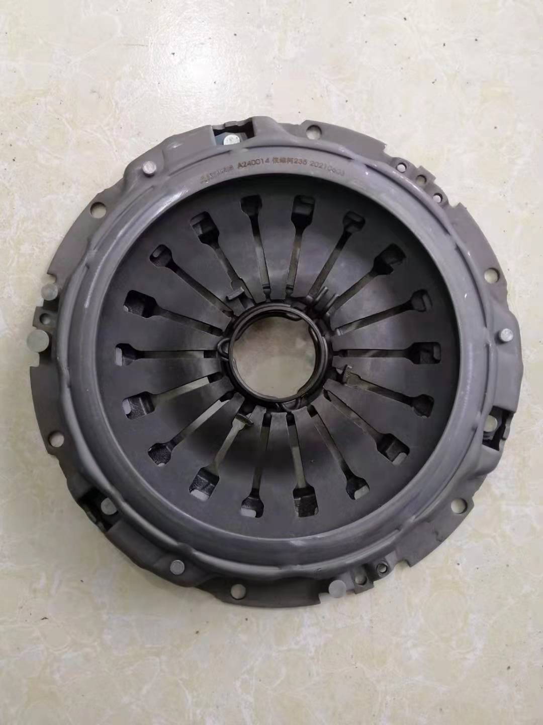 依维柯离合器压盘