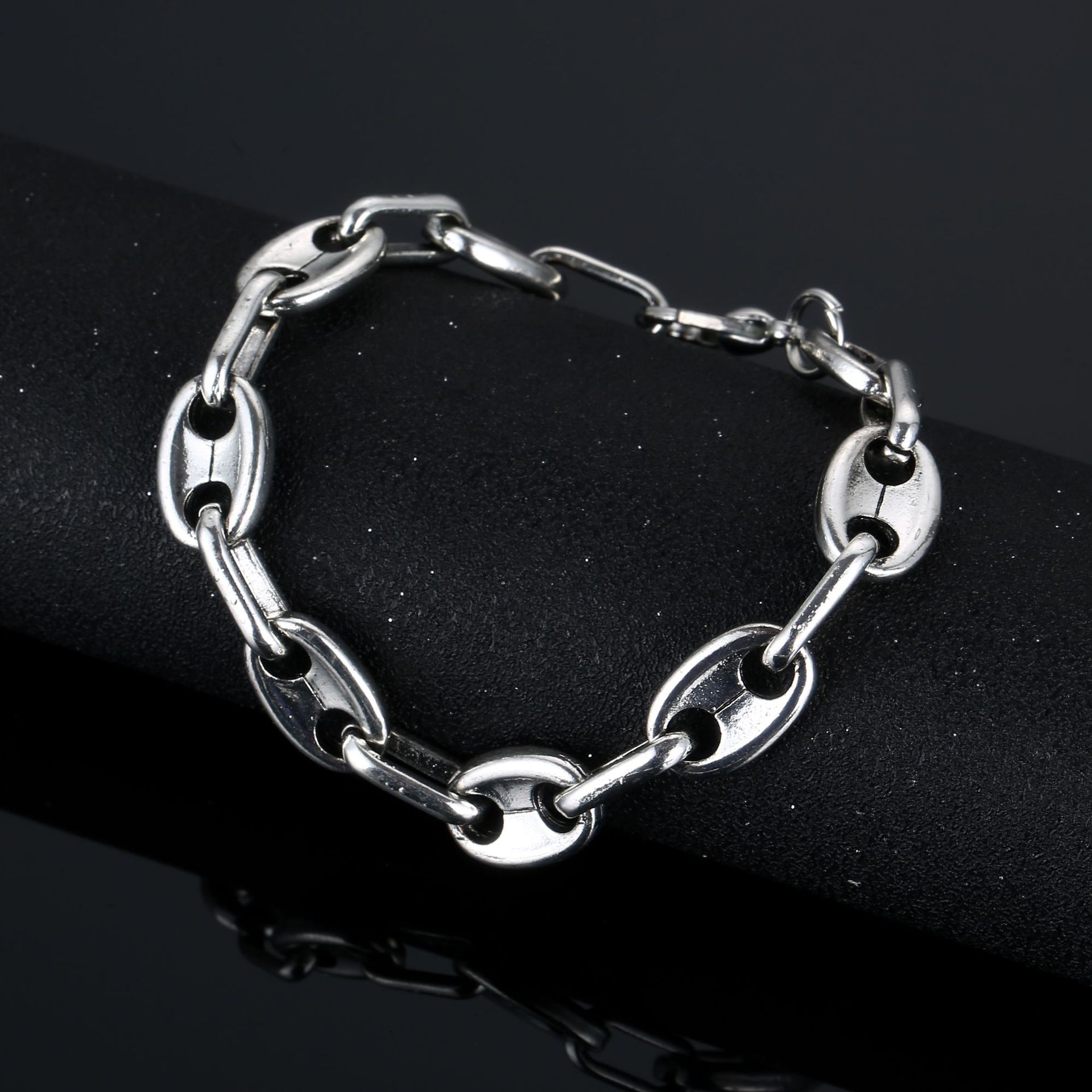 抖音网红火爆猪鼻链项链 男女钛钢手链 韩版东大门嘻哈朋克风手环