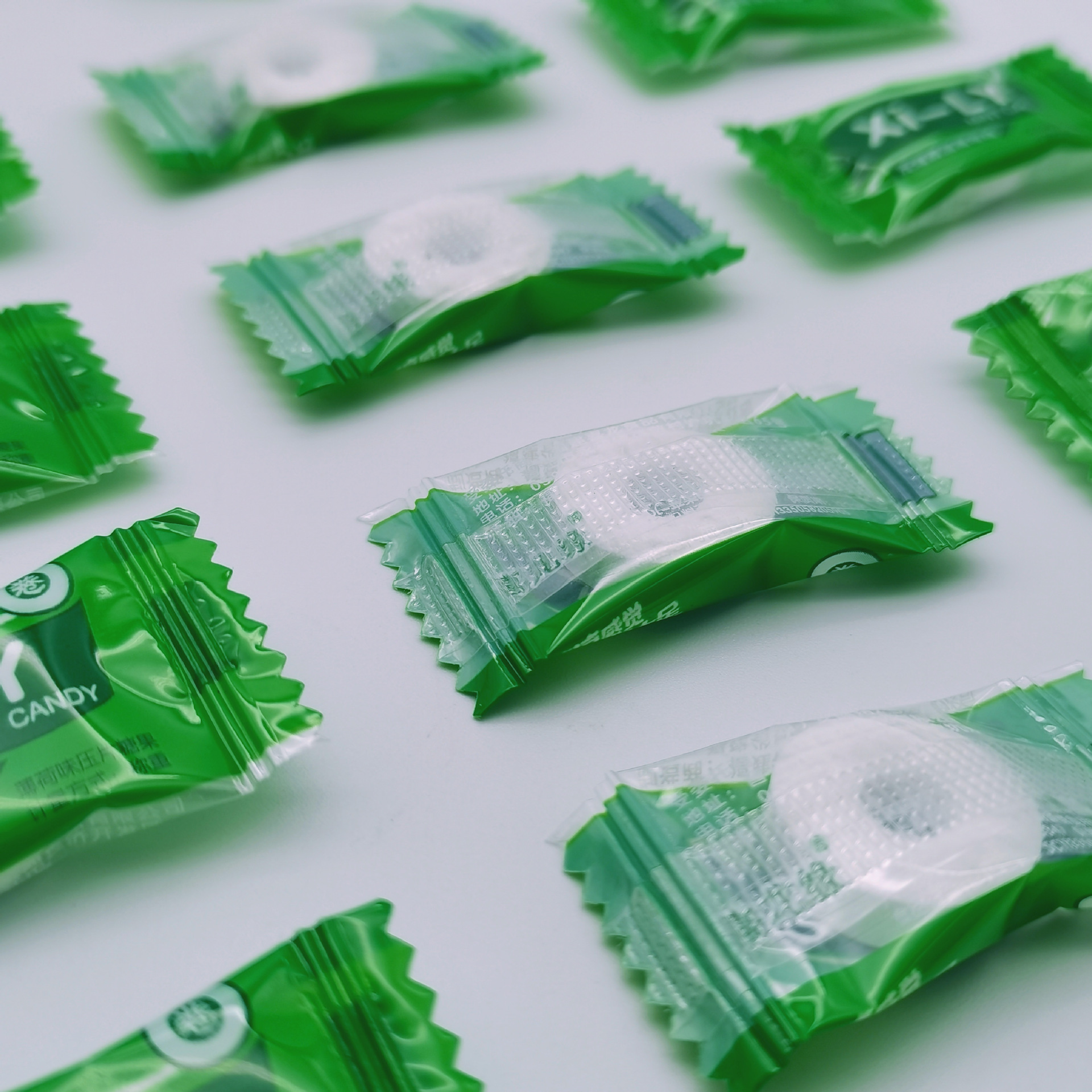 薄荷糖散装饭后口香清新糖休闲办公压片了薄荷糖果-阿里巴巴