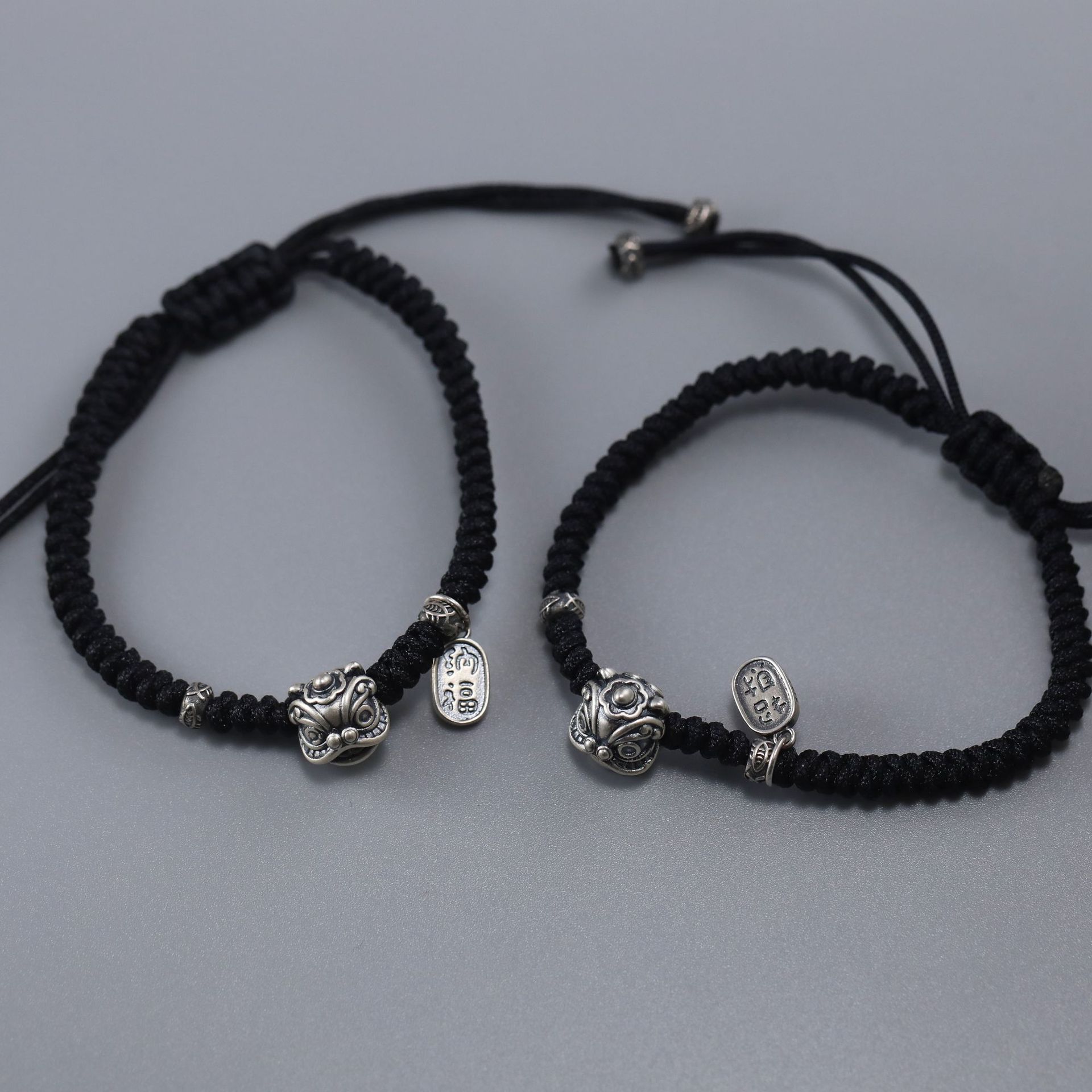 足银999 招财纳福吊牌醒狮手绳 复古鱼纹尾珠编织黑绳 可调节编绳