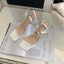 法式夏日一字带透明凉鞋2023新款方头银色水晶粗跟高跟鞋