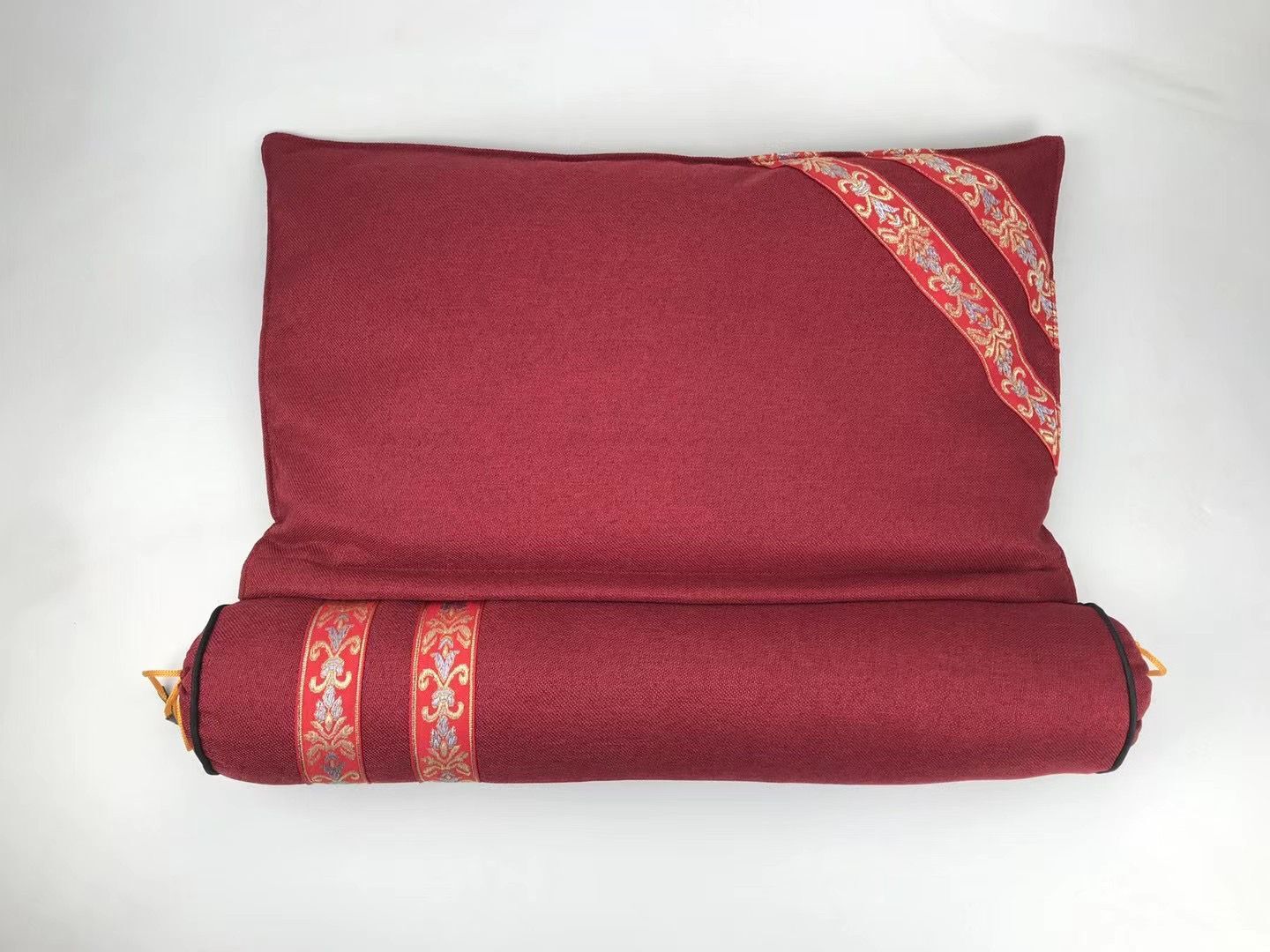 亚麻艾草枕头 艾叶圆柱颈椎连体枕 颈椎专用艾灸枕 厂家批发艾枕