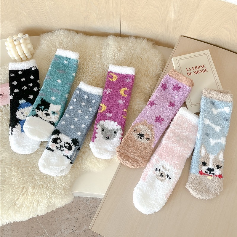 Coral Fleece Socks Female Cartoon Cute Animal Room Socks Winter Fleece Lined Padded Warm Keeping Sleeping Socks Female Middle Tube Socks