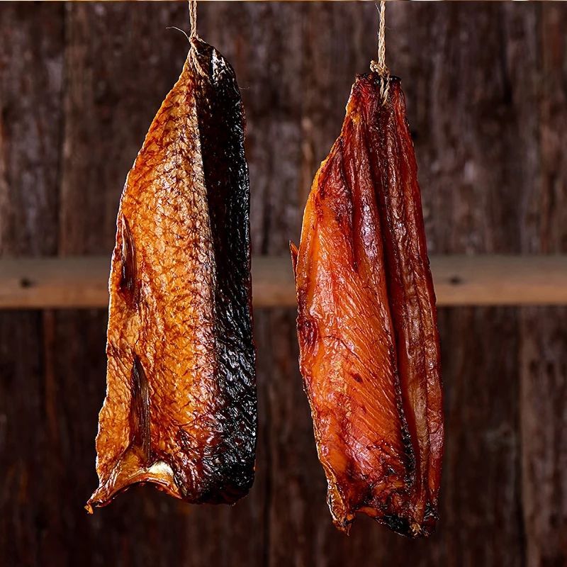 整条腊草鱼 湖南特产熏鱼腊鱼烟熏腊鱼块腊鱼干农家自制咸鱼干