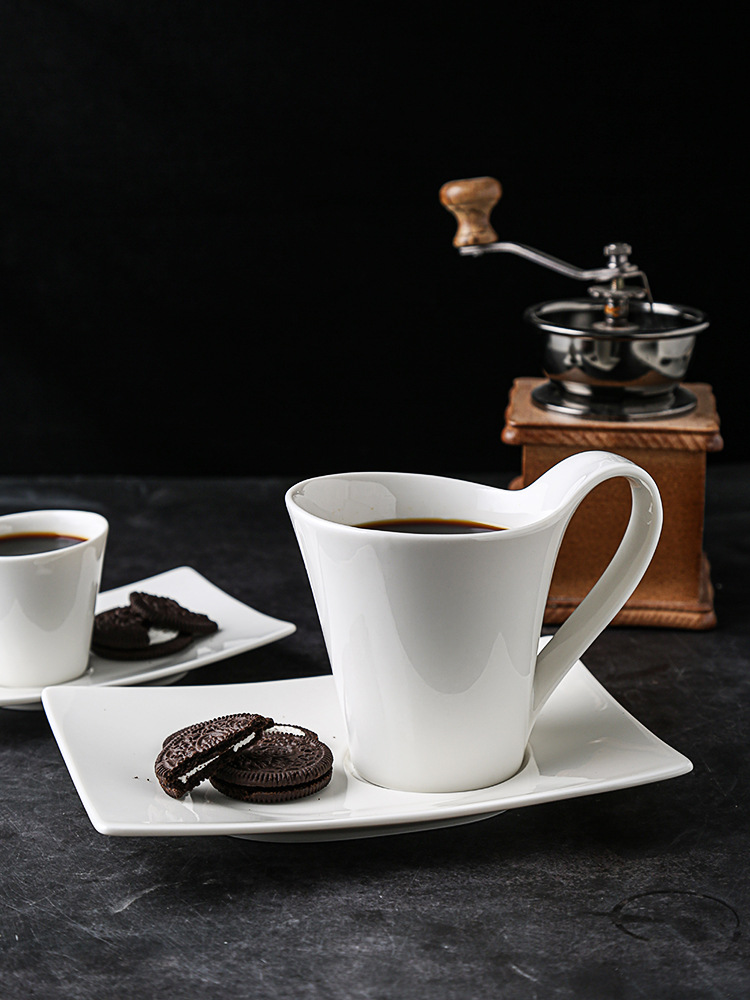 外贸出口陶瓷餐具 欧美名品lz新骨瓷马克杯 牛奶杯 水杯 咖啡杯