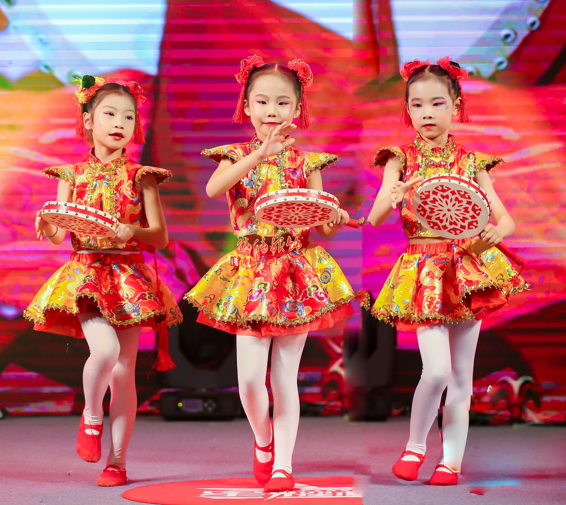 元旦儿童演出服小小古丽新疆舞蹈表演服女童少数回民族舞服装裙子六一