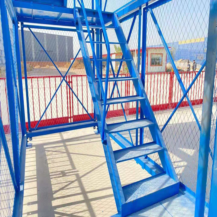 爬梯安全梯笼 基坑防护直爬梯 箱体组合式梯笼 高铁隧道高空爬梯