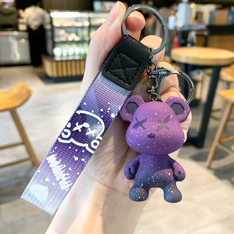 Creative Color Changing Bear Keychain Pendant Cute Cartoon Couple Car Key Chain Bag Ornaments Small Gifts Wholesale