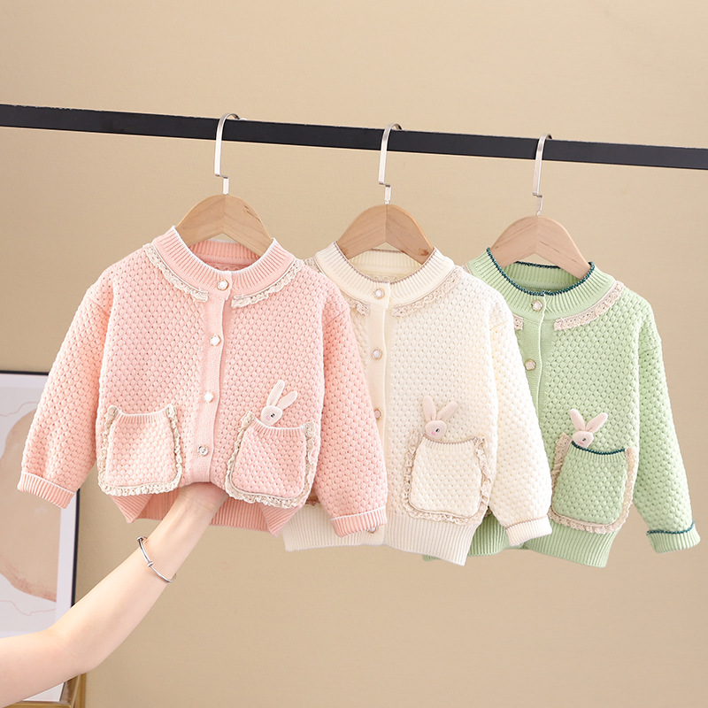 一件代发秋冬季新款女童毛衣韩版女宝外套手工花儿童毛衣针织开衫