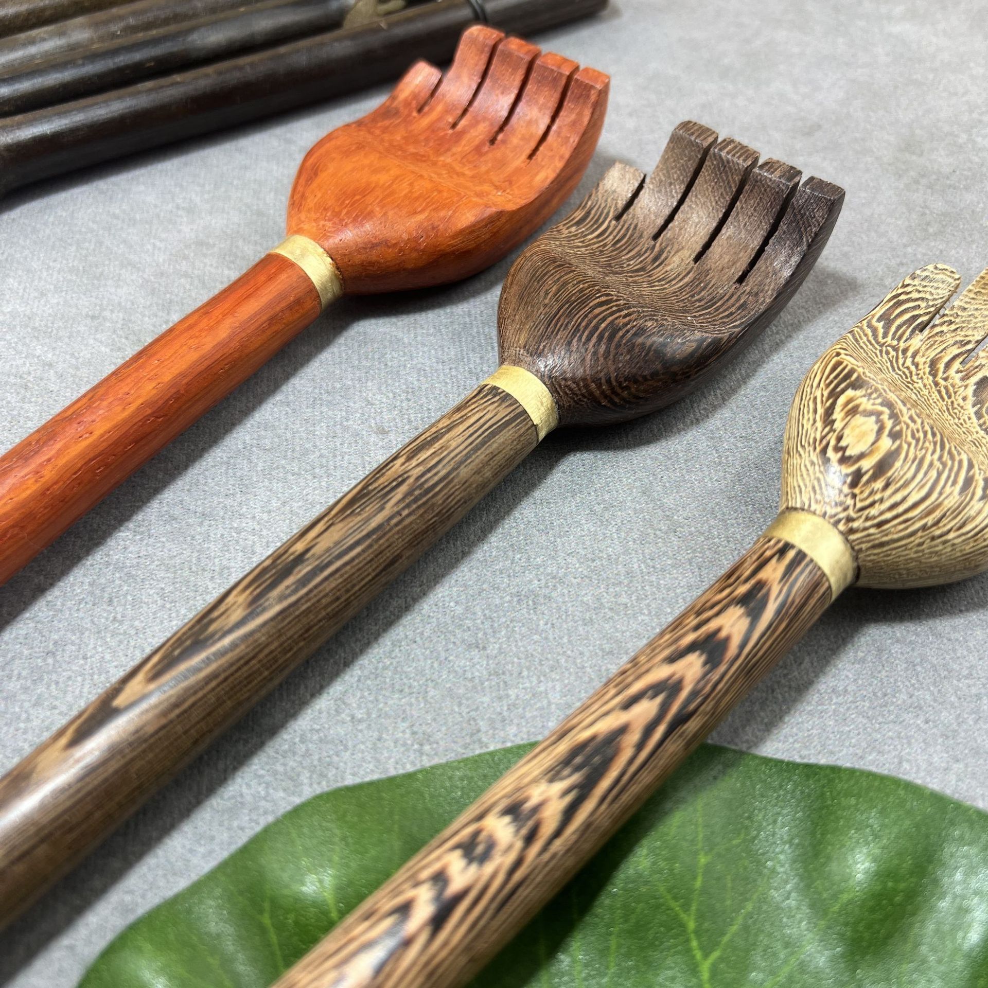 不求人痒痒挠紫檀木抓痒神器背部抓痒抓背器仿手造