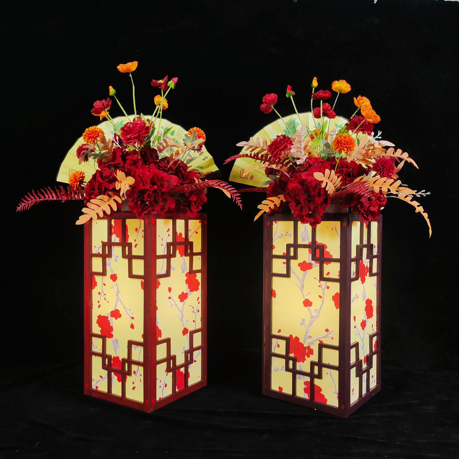 新款婚庆道具中式婚礼木棉花方柱梅花路引舞台布置方柱t台摆件