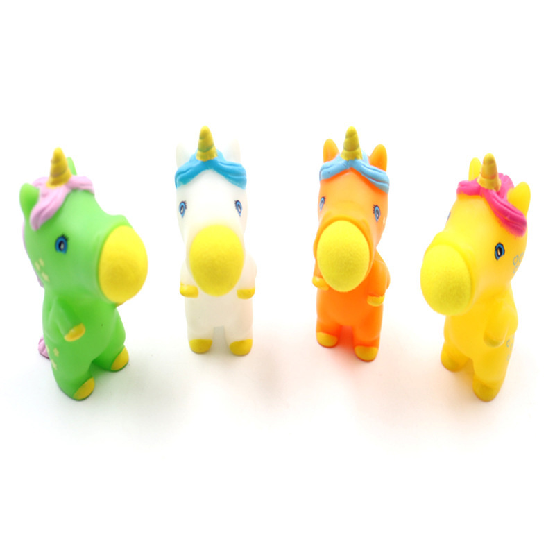 Customized New Product Vinyl Spit Ball Unicorn Toy Cartoon Animal Catapult Unicorn Strange Children's Toy