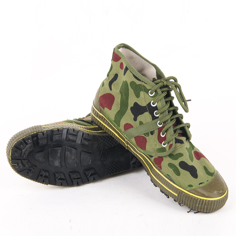 低帮 劳保迷彩解放鞋 工作工地民工 带钉钉作训鞋 帆布军训迷彩鞋