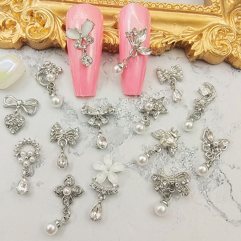 New Alloy Nail Ornament Pendant Manicure Jewelry Metal Nail Crystal Tassel Bow Star Moon Manicure Jewelry