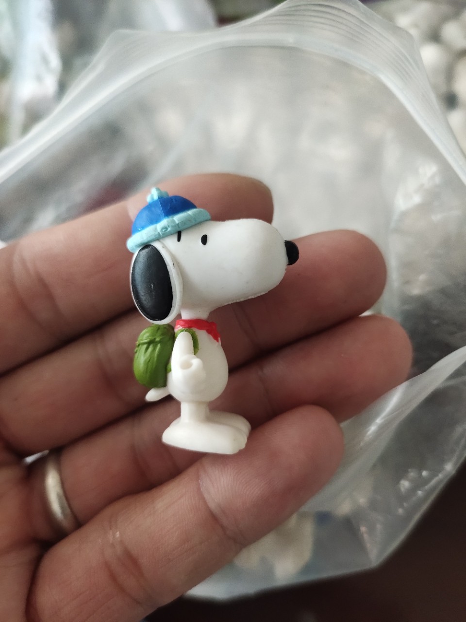 外贸散货 史努比 迷你小狗公仔玩具模型摆件手办材料 手机壳配件