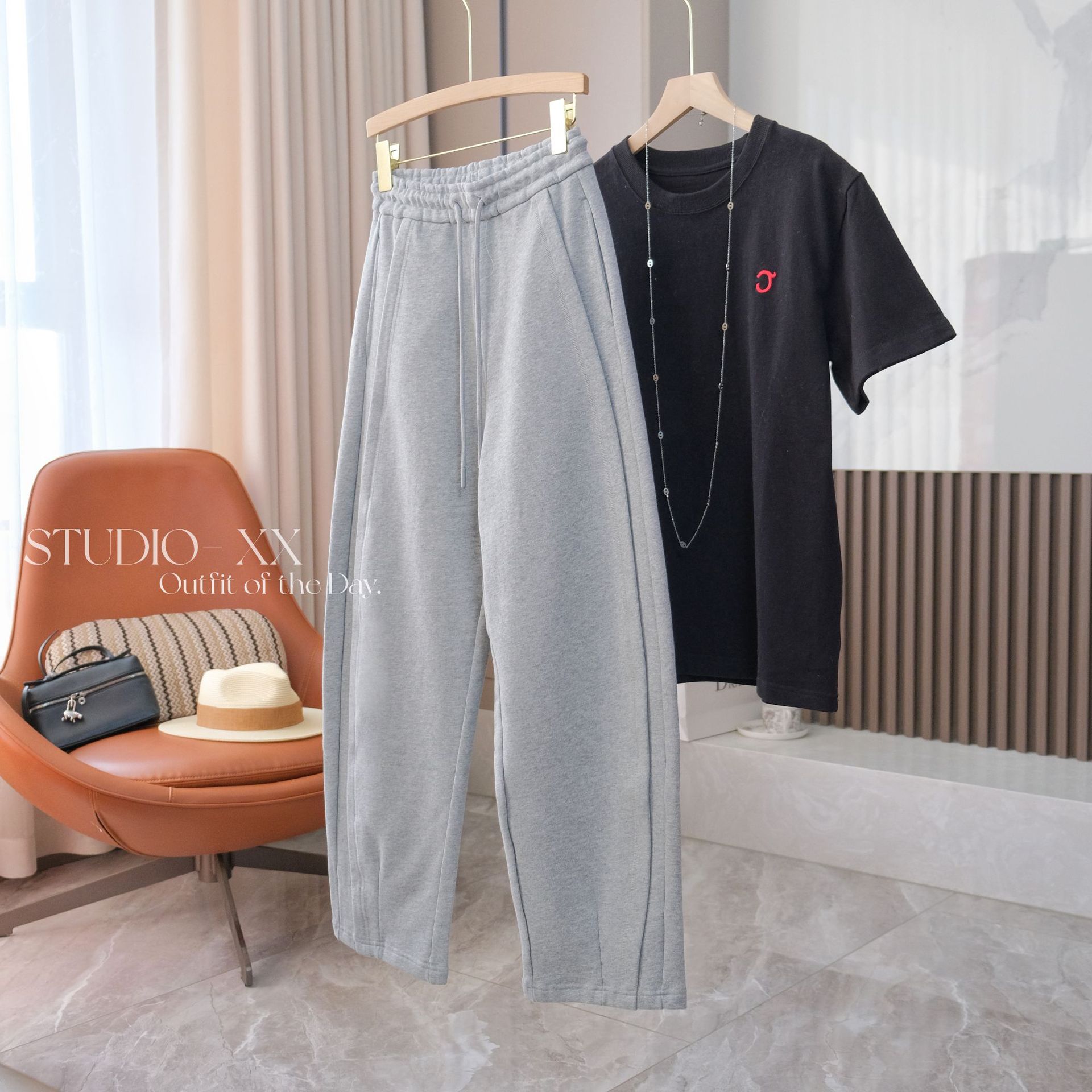 Lu Family Gao Ding! Slim Fit Split Stitching Loose Wide Leg Leisure Baggy Pants Sweatpants Sickle Pants for Women Spring Women Clothes