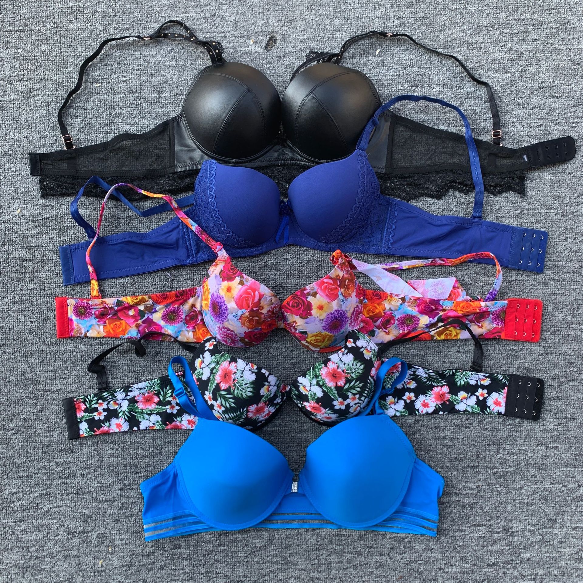 光面聚拢调整型胸罩内衣