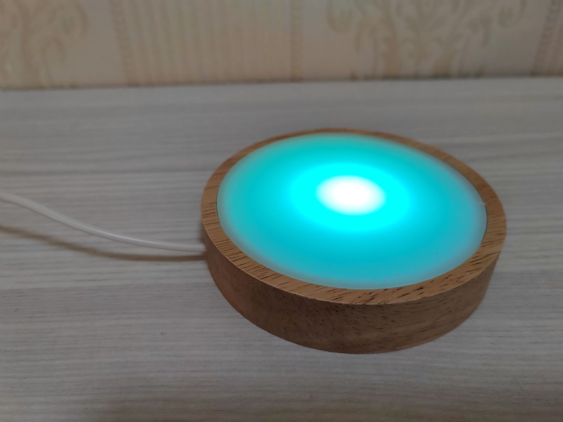 round Solid Wood Luminous Base Diffuser Diy Resin Luminous Internet Celebrity Piggy Bottle Led Lamp Holder Night Light