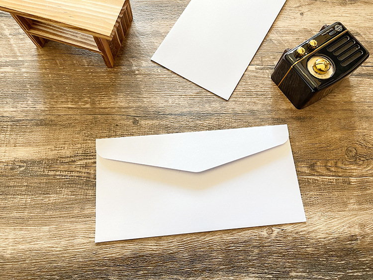 信封材质:220g珠光纸(天蓝色除外,天蓝—色卡纸)信封尺寸:22*11cm商品