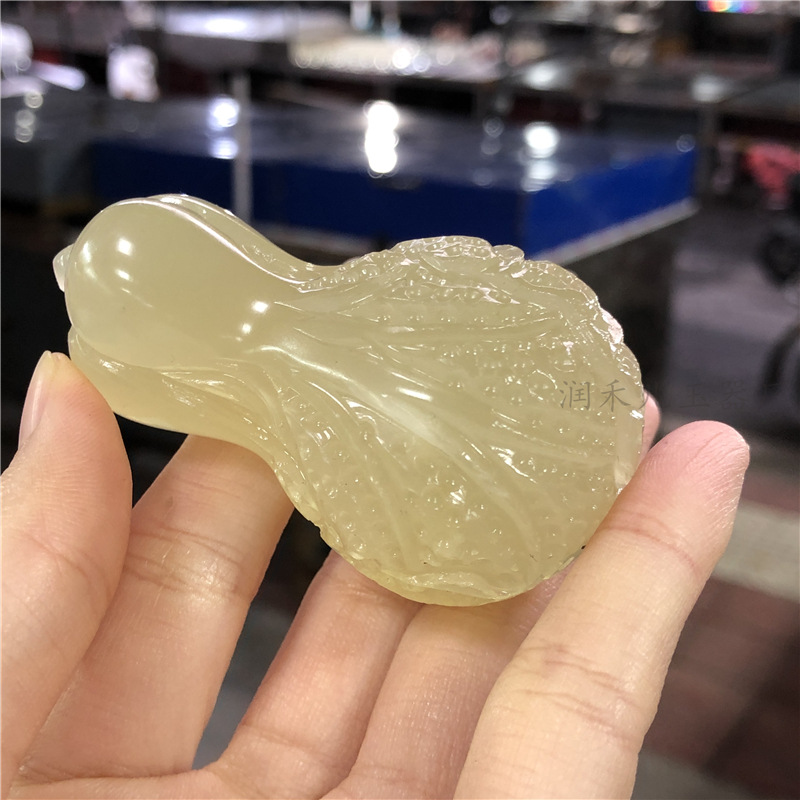 天然冰种蚕丝玉白菜吊坠和田玉青白玉白菜百财挂件小手把件毛衣链