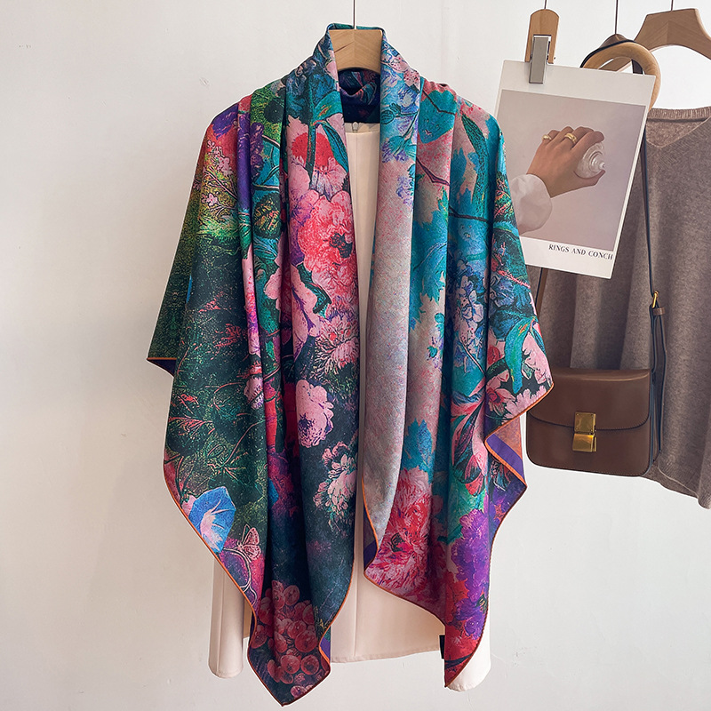 女士优雅时尚秋冬仿香云纱花萝双面双色印花复古140方巾披肩围巾