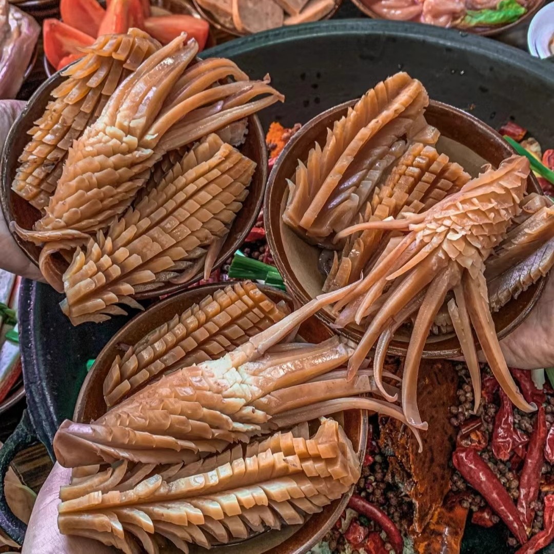 麦穗花刀黑鱿鱼商用新鲜冷冻大鱿鱼花串串火锅食材半成品黑鱿鱼